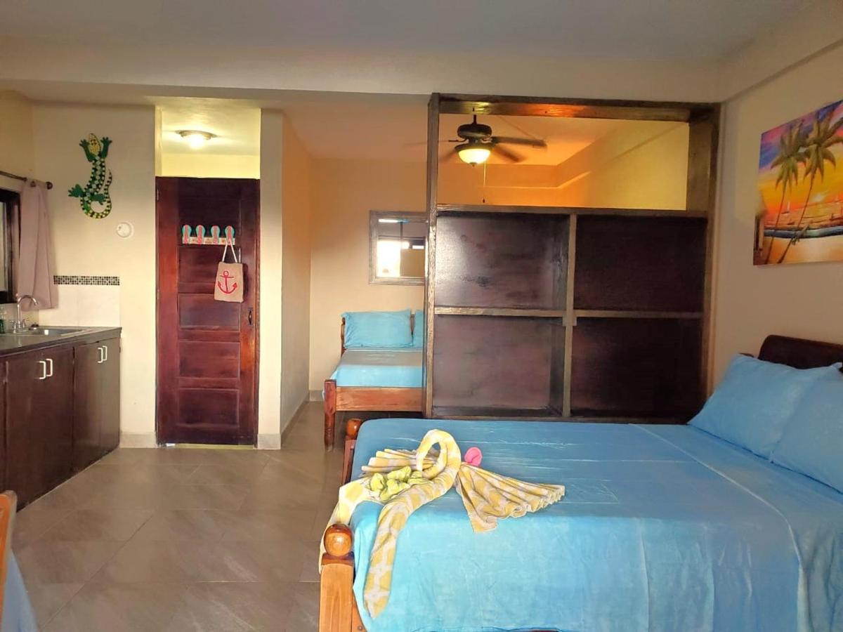 Beach Club Condos At Popeyes キー・カーカー エクステリア 写真